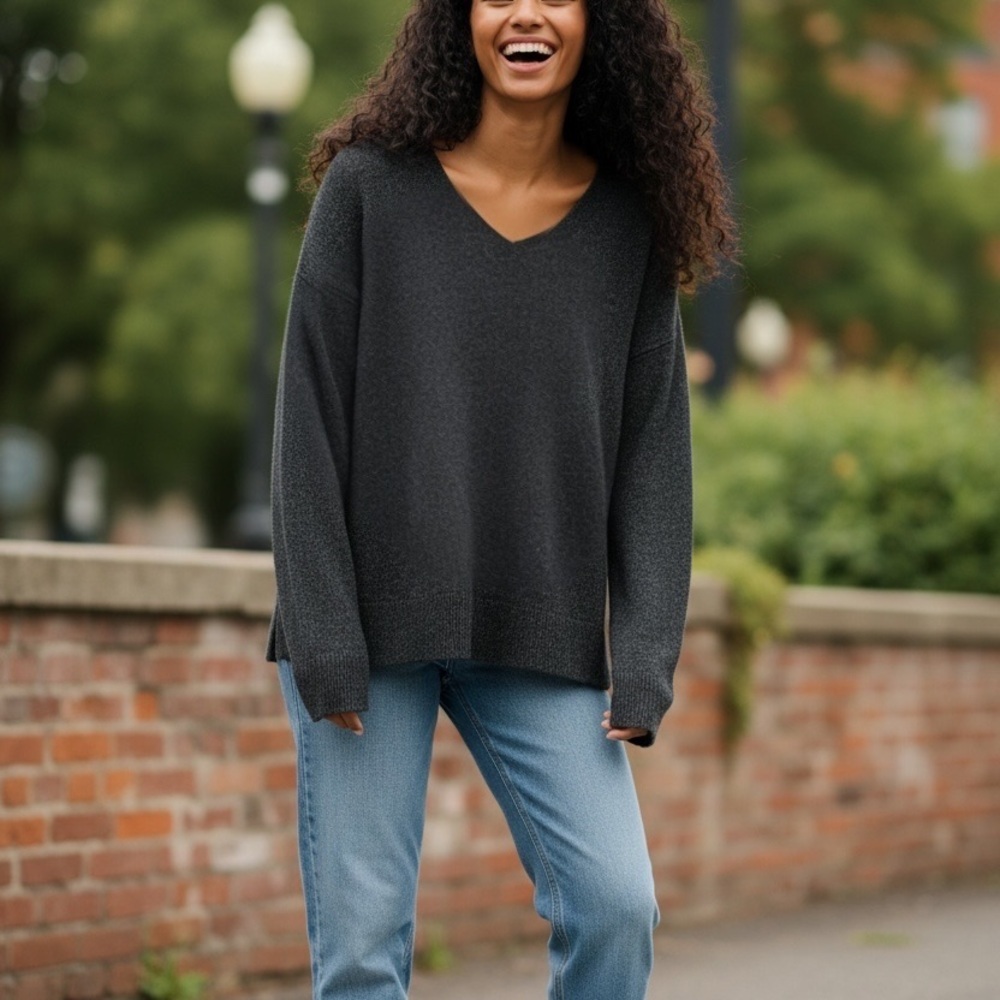 Vince Charcoal Grey Cashmere Blend V-Neck Relaxed Fit Pullover Sweater Size S